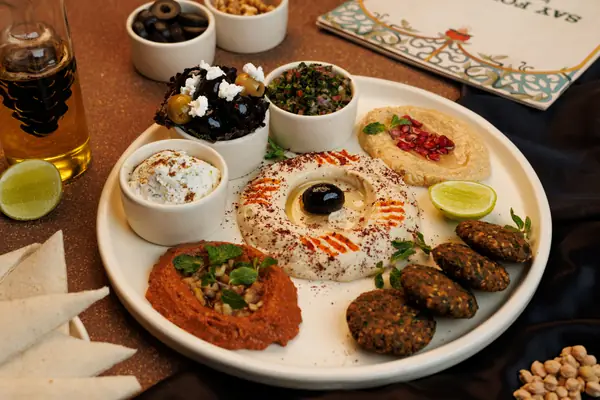 Arabic platter with falafel at Say Fontina
